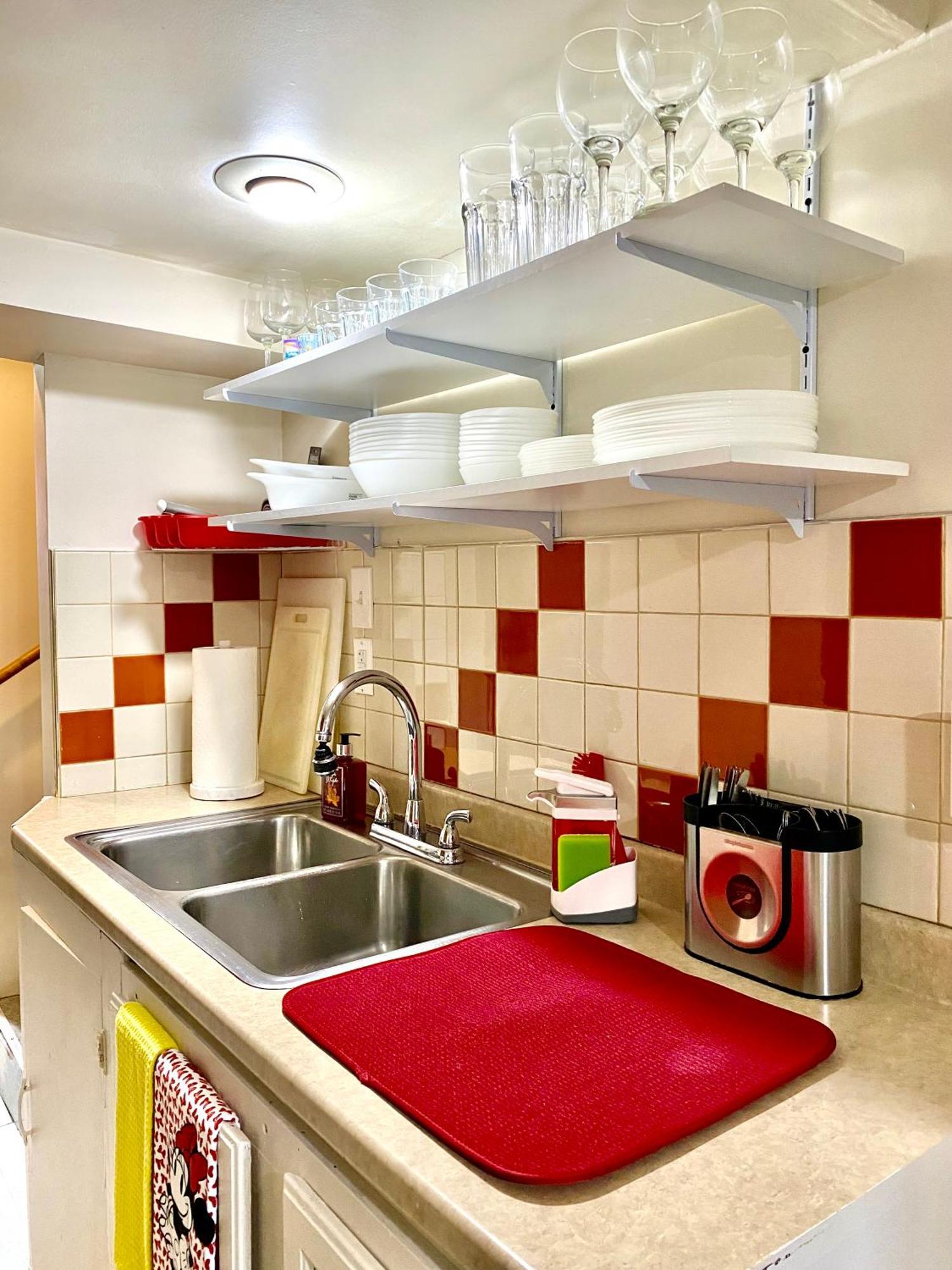 Private Tiny Room On The 1St Floor With Shared Bathroom Near Airport And Downtown Seattte Σιάτλ Εξωτερικό φωτογραφία