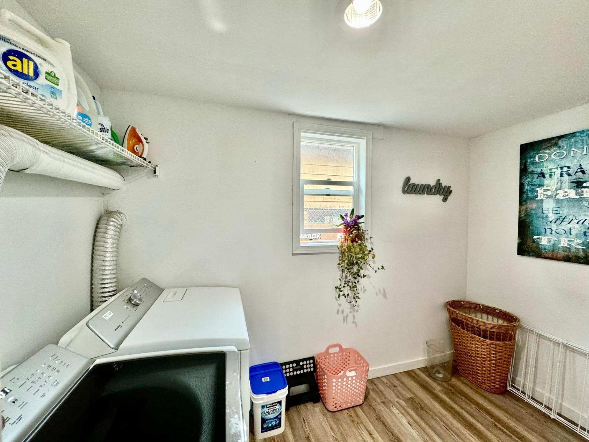 Private Tiny Room On The 1St Floor With Shared Bathroom Near Airport And Downtown Seattte Σιάτλ Εξωτερικό φωτογραφία