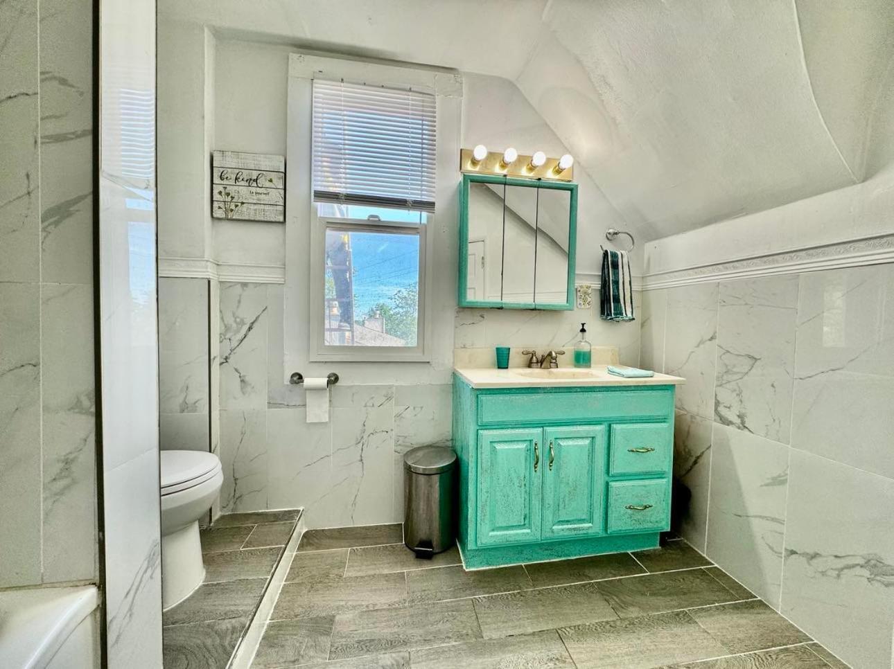 Private Tiny Room On The 1St Floor With Shared Bathroom Near Airport And Downtown Seattte Σιάτλ Εξωτερικό φωτογραφία