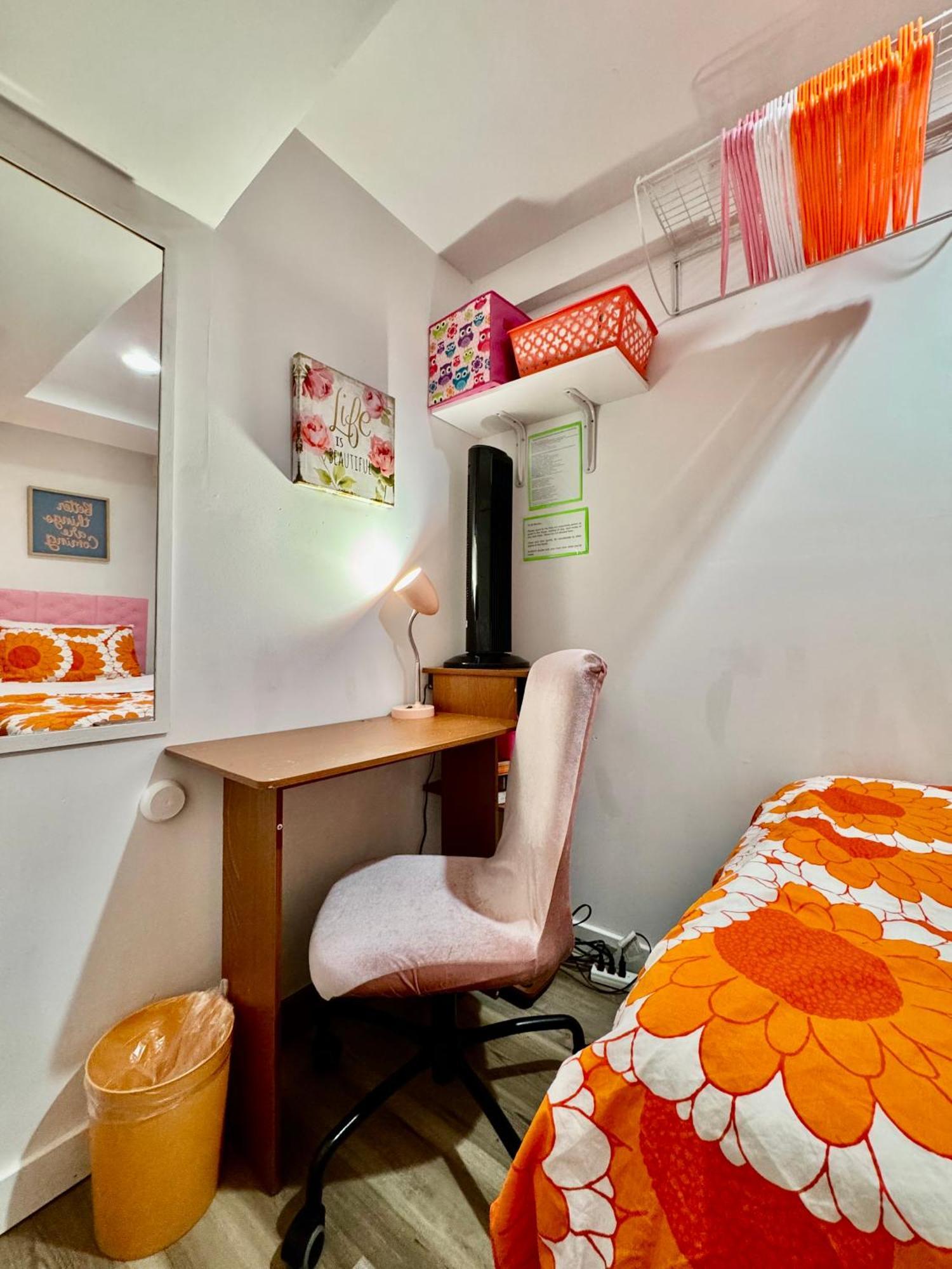 Private Tiny Room On The 1St Floor With Shared Bathroom Near Airport And Downtown Seattte Σιάτλ Εξωτερικό φωτογραφία