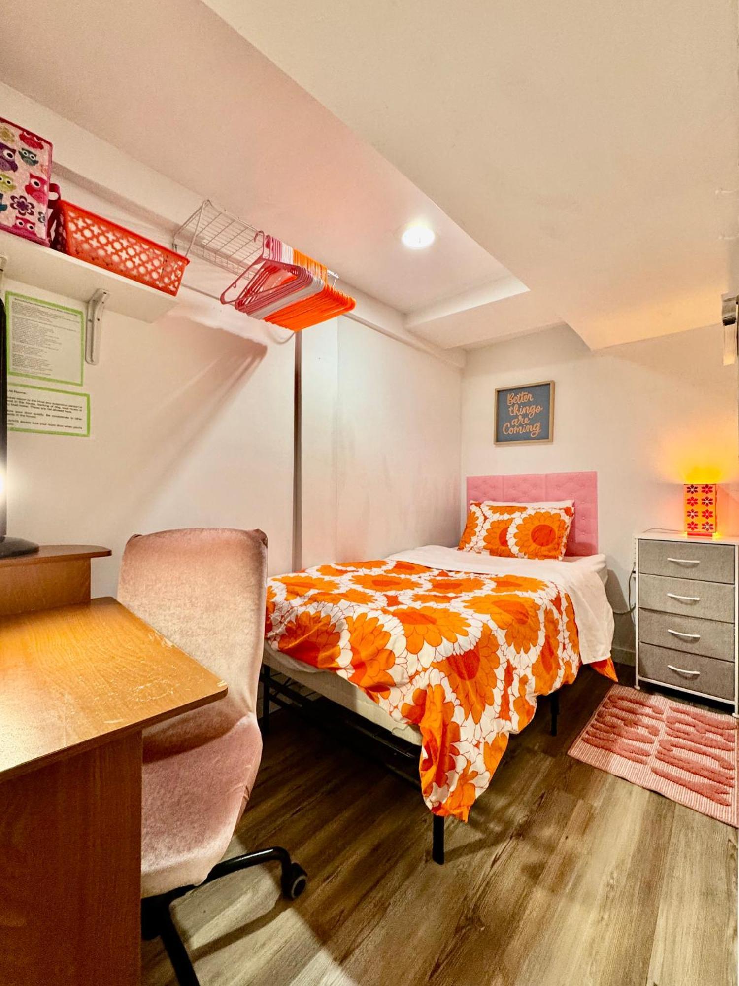 Private Tiny Room On The 1St Floor With Shared Bathroom Near Airport And Downtown Seattte Σιάτλ Εξωτερικό φωτογραφία